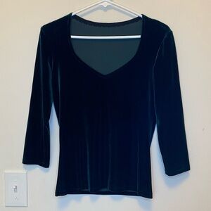 Only Hearts NYC | Velvet V-Neck 3/4 Sleeve Blouse in Emerald Green Sz Medium